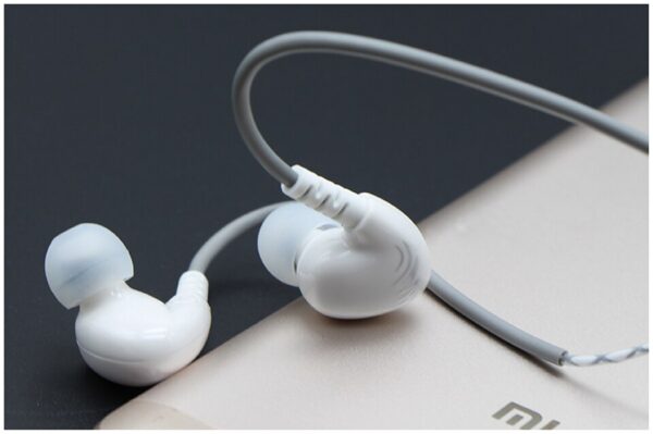 New sports mobile phone headset heavy bass